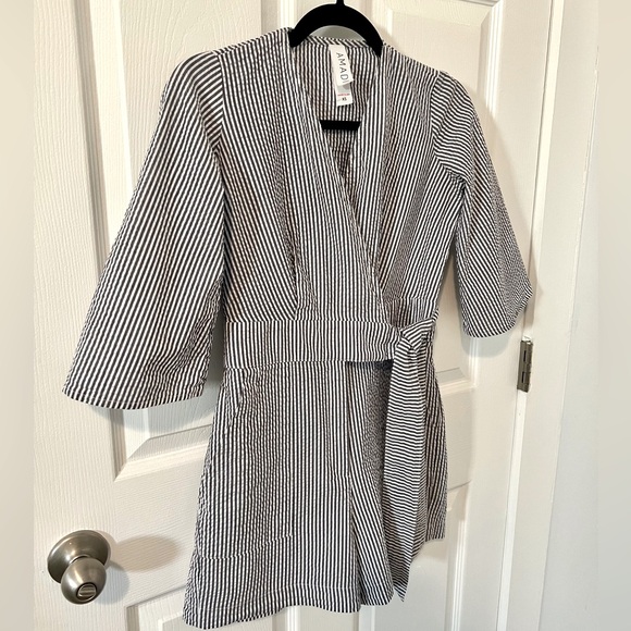 Anthropologie Amadi Striped Cotton Short Romper Faux Wrap Flare Sleeves Size XS - Picture 4 of 11